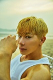 uEHm(MONSTA X)vʐ^
